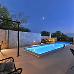 Villa Didovi Snovi Li Ane Lisane Ostrovicke