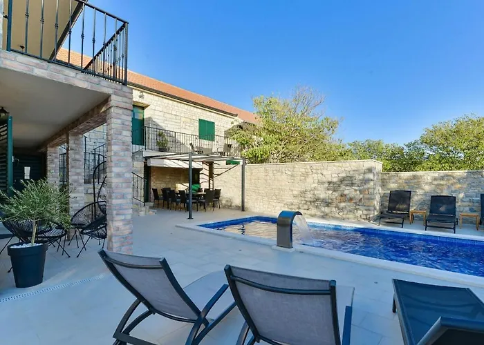 Вилла Didovi Snovi Li Ane *