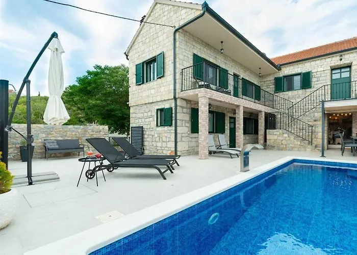 Villa Didovi Snovi Li Ane Lisane Ostrovicke